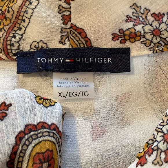 TOMMY HILFIGER PAISLEY RUFFLE TOP - Picture 3 of 9